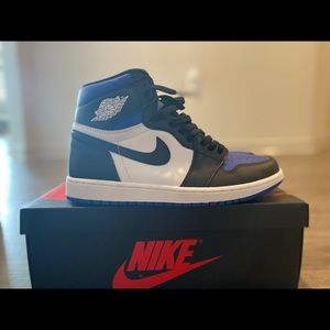 Jordan retro 1 Royal toe